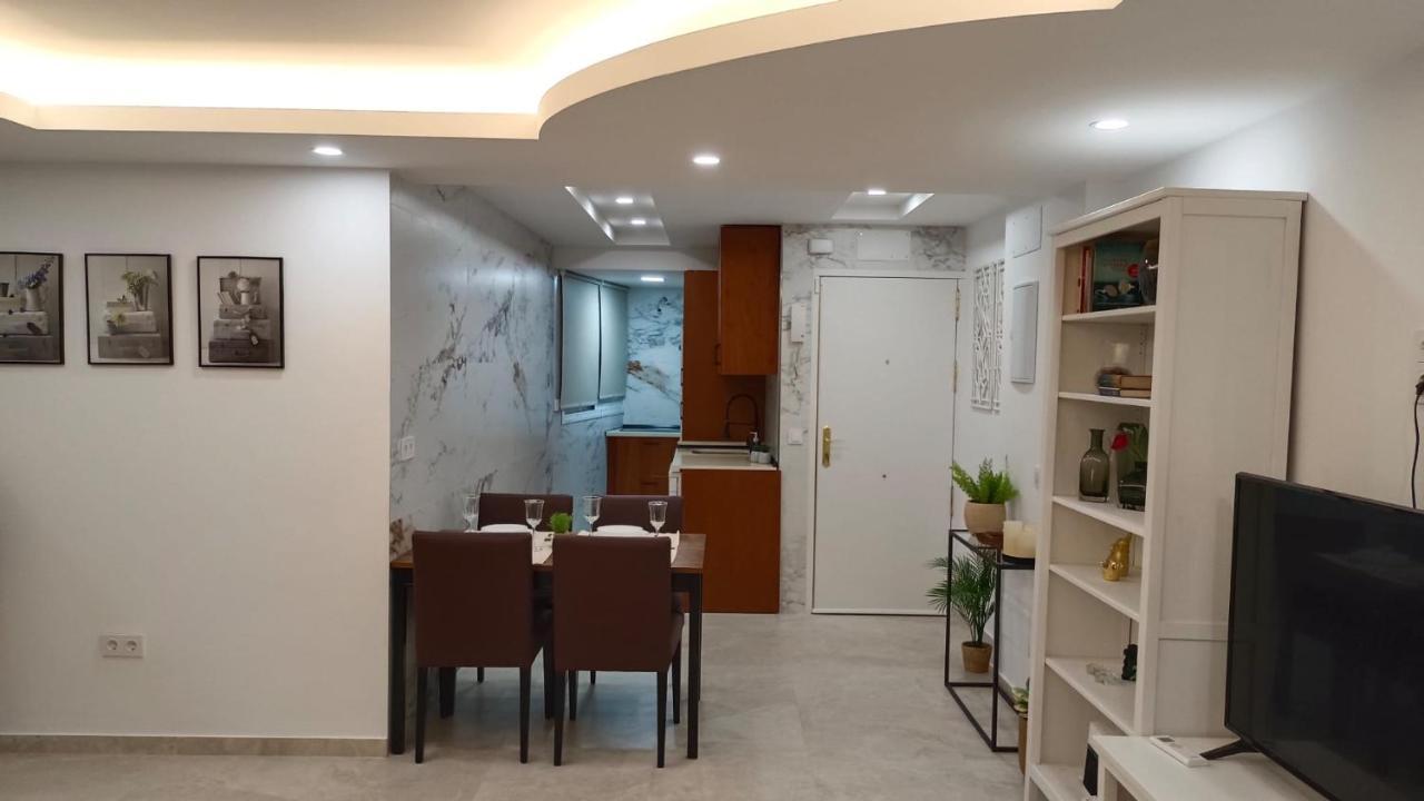 Piso Malaga Cerca Playa Apartment Luaran gambar